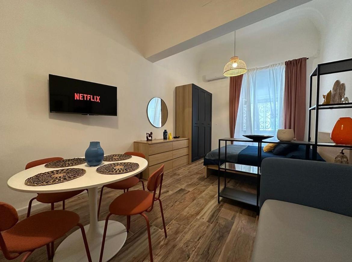 Etna Charme Apartment Catania Ngoại thất bức ảnh